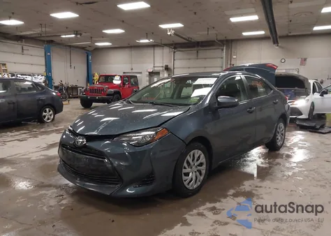 2018 Toyota Corolla Le z USA, uszkodzony, nr VIN 2T1BURHE8JC071195